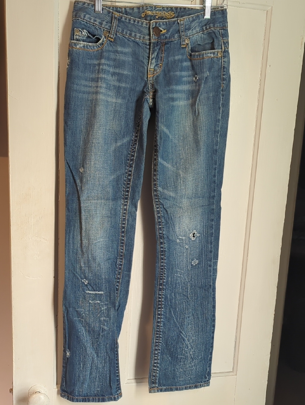 American Eagle Outfitters Blue Washed Straight-Leg Jeans